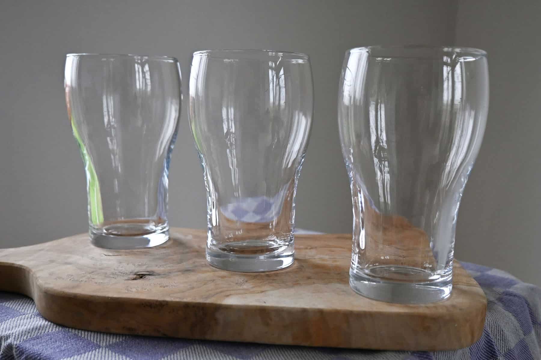 Colaglazen van 25 cl stapelbaar te huur – per 25 stuks, geschikt voor feesten, evenementen en borrels, mogen vuil retour